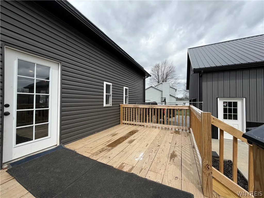 6455 Salt Road, Clarence, New York 14031, Clarence, New York 14031, 2 Bedrooms Bedrooms, 6 Rooms Rooms,2 BathroomsBathrooms,Residential,For Sale,6455 Salt Road, Clarence, New York 14031,0,B1671247
