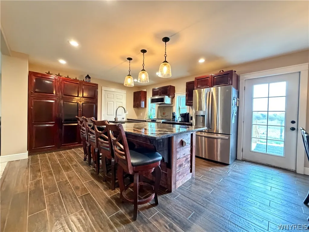 6455 Salt Road, Clarence, New York 14031, Clarence, New York 14031, 2 Bedrooms Bedrooms, 6 Rooms Rooms,2 BathroomsBathrooms,Residential,For Sale,6455 Salt Road, Clarence, New York 14031,0,B1671247