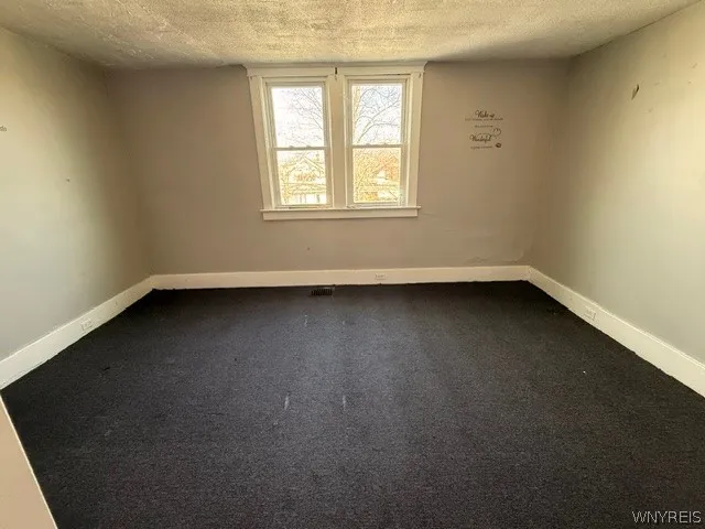 140 Parkridge Avenue, Buffalo, New York 14215, Buffalo, New York 14215, 3 Bedrooms Bedrooms, 6 Rooms Rooms,1 BathroomBathrooms,Residential Lease,For Rent,140 Parkridge Avenue, Buffalo, New York 14215,0,B1672960