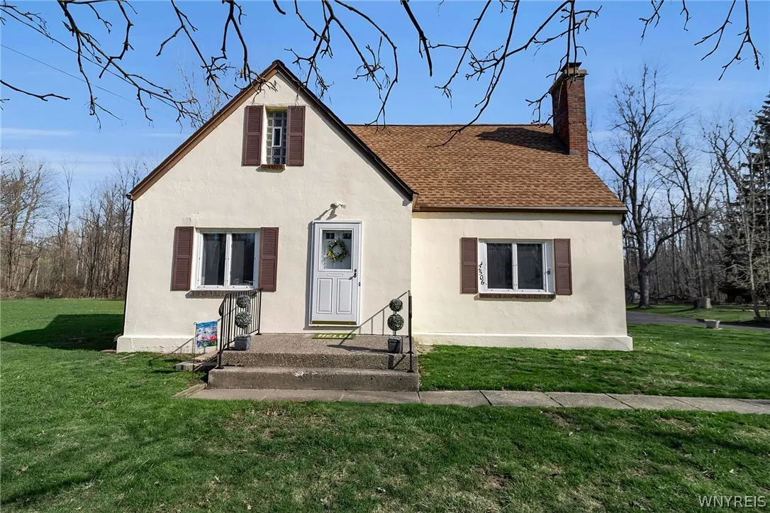 2506 North French Road, Amherst, New York 14051, Amherst, New York 14051, 4 Bedrooms Bedrooms, 7 Rooms Rooms,1 BathroomBathrooms,Residential,For Sale,2506 North French Road, Amherst, New York 14051,0,B1672647
