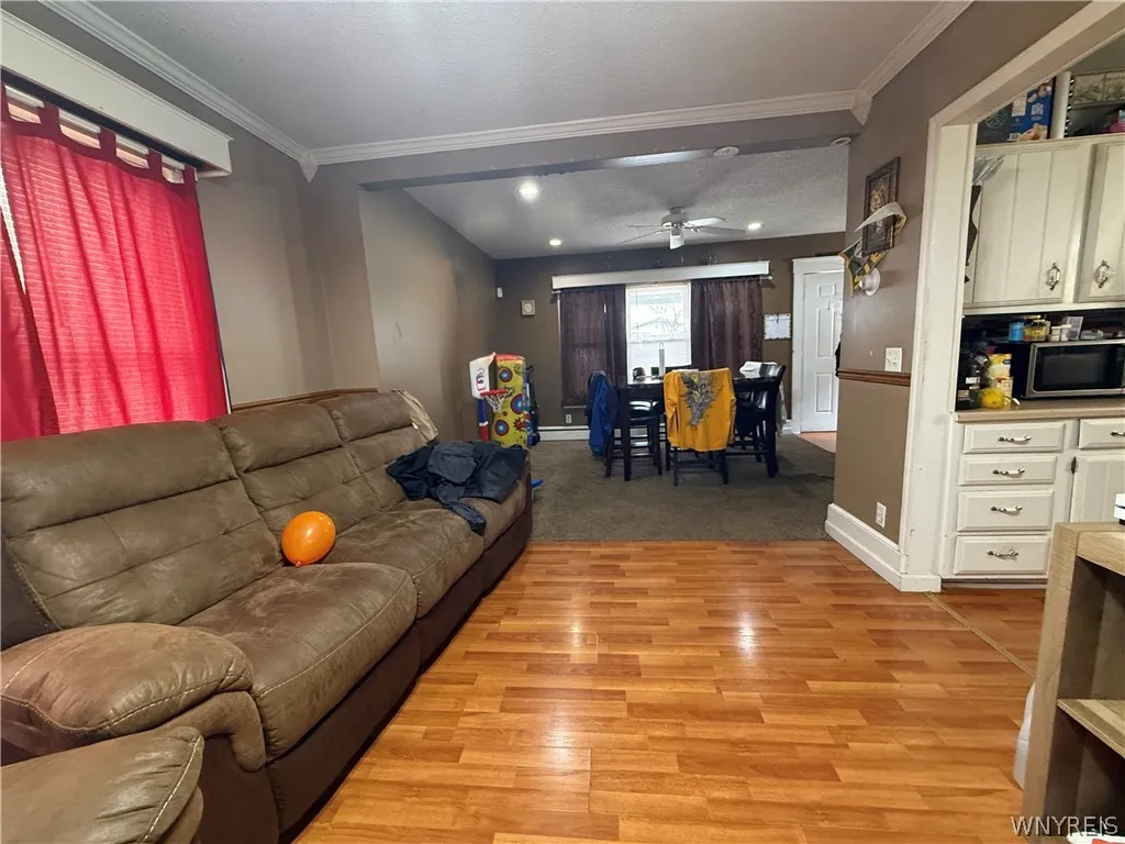 349 Riverside Avenue, Buffalo, New York 14207, Buffalo, New York 14207, 4 Bedrooms Bedrooms, 6 Rooms Rooms,1 BathroomBathrooms,Residential,For Sale,349 Riverside Avenue, Buffalo, New York 14207,0,B1670642