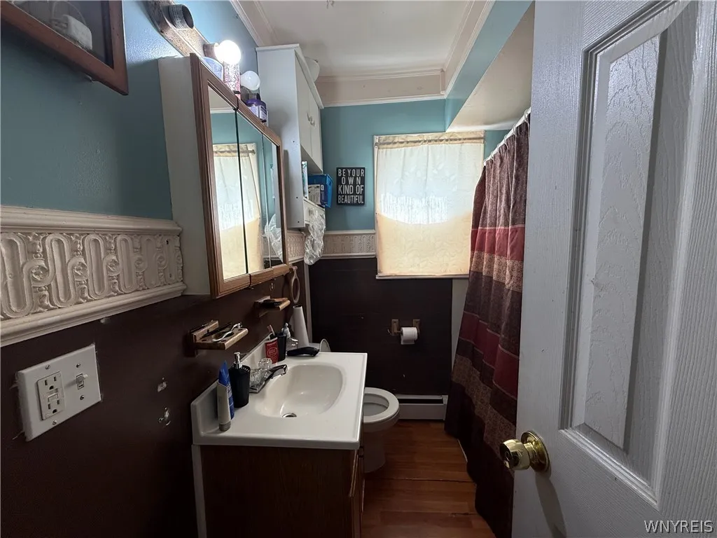 349 Riverside Avenue, Buffalo, New York 14207, Buffalo, New York 14207, 4 Bedrooms Bedrooms, 6 Rooms Rooms,1 BathroomBathrooms,Residential,For Sale,349 Riverside Avenue, Buffalo, New York 14207,0,B1670642