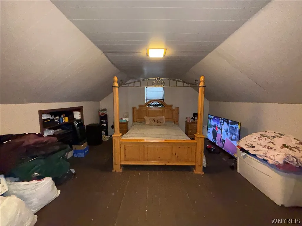 333 Crowley Avenue, Buffalo, New York 14207, Buffalo, New York 14207, 4 Bedrooms Bedrooms, 6 Rooms Rooms,1 BathroomBathrooms,Residential,For Sale,333 Crowley Avenue, Buffalo, New York 14207,0,B1670641