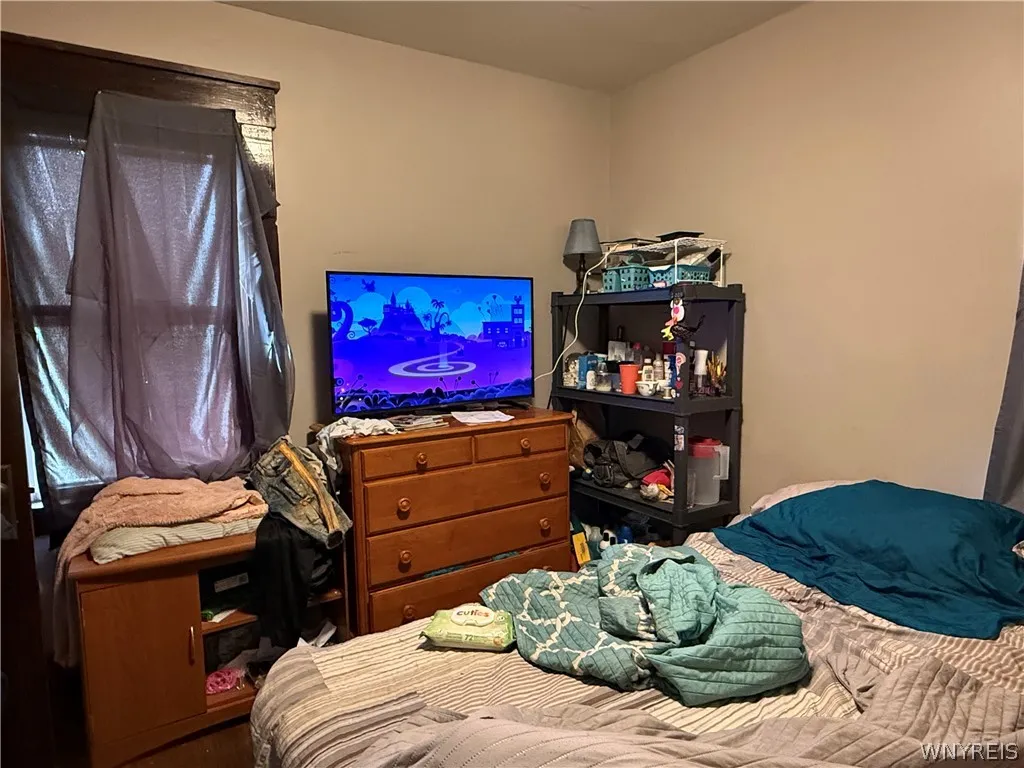 333 Crowley Avenue, Buffalo, New York 14207, Buffalo, New York 14207, 4 Bedrooms Bedrooms, 6 Rooms Rooms,1 BathroomBathrooms,Residential,For Sale,333 Crowley Avenue, Buffalo, New York 14207,0,B1670641