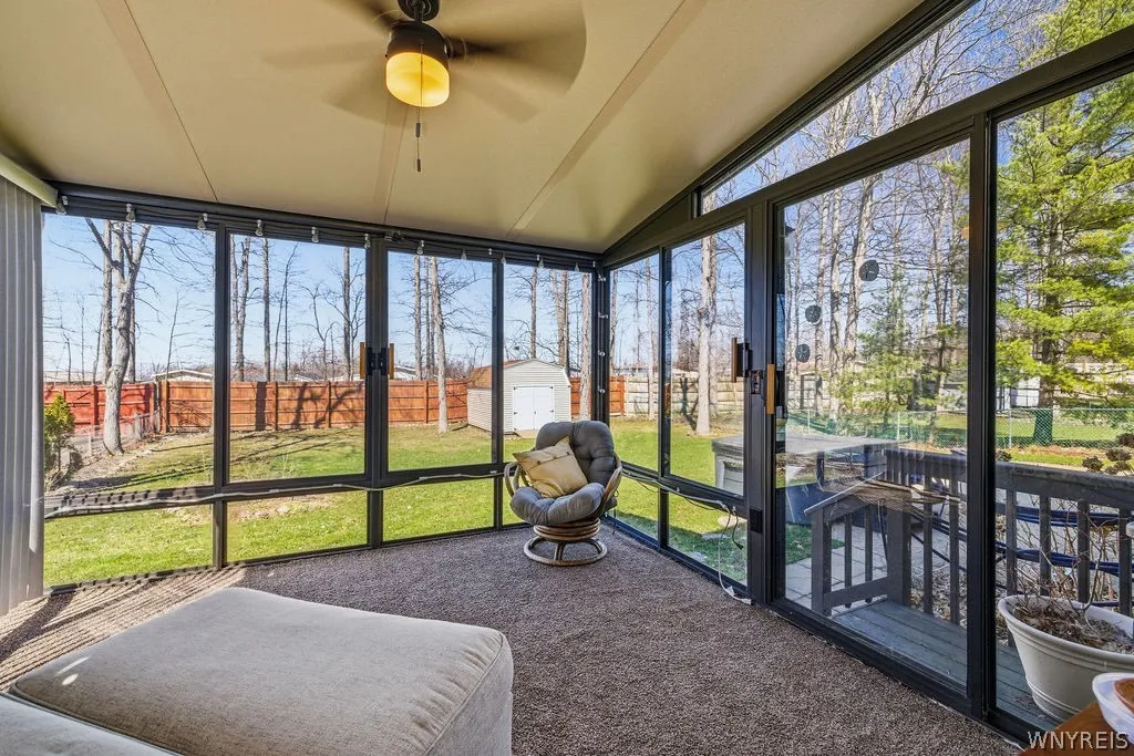 3662 Woodhaven Circle, Hamburg, New York 14075, Hamburg, New York 14075, 3 Bedrooms Bedrooms, 8 Rooms Rooms,1 BathroomBathrooms,Residential,For Sale,3662 Woodhaven Circle, Hamburg, New York 14075,0,B1670626