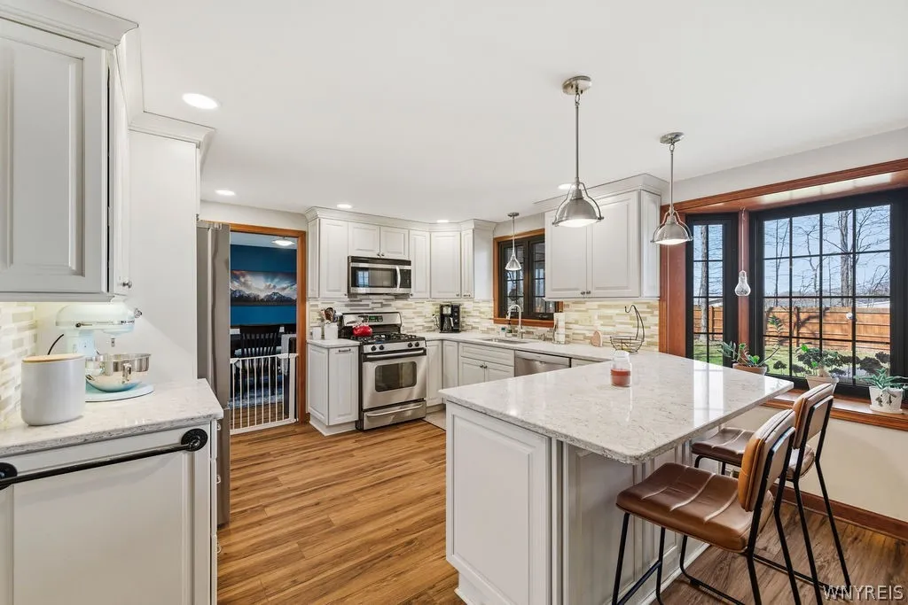 3662 Woodhaven Circle, Hamburg, New York 14075, Hamburg, New York 14075, 3 Bedrooms Bedrooms, 8 Rooms Rooms,1 BathroomBathrooms,Residential,For Sale,3662 Woodhaven Circle, Hamburg, New York 14075,0,B1670626