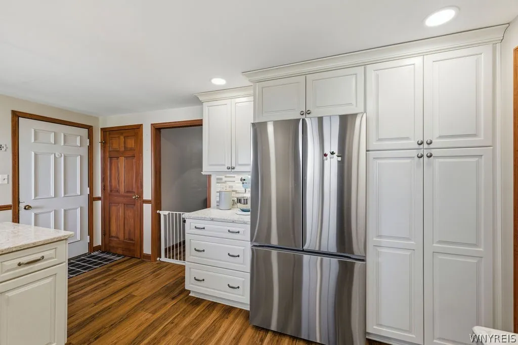 3662 Woodhaven Circle, Hamburg, New York 14075, Hamburg, New York 14075, 3 Bedrooms Bedrooms, 8 Rooms Rooms,1 BathroomBathrooms,Residential,For Sale,3662 Woodhaven Circle, Hamburg, New York 14075,0,B1670626