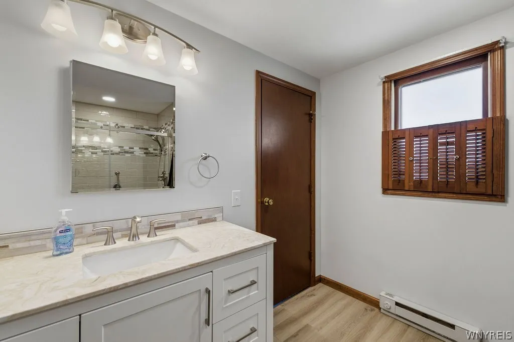 3662 Woodhaven Circle, Hamburg, New York 14075, Hamburg, New York 14075, 3 Bedrooms Bedrooms, 8 Rooms Rooms,1 BathroomBathrooms,Residential,For Sale,3662 Woodhaven Circle, Hamburg, New York 14075,0,B1670626