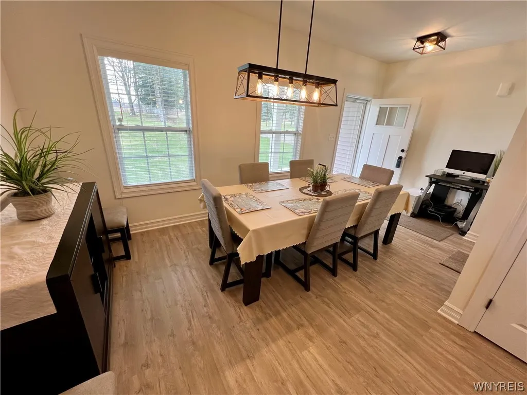 3050 Pleasant Avenue, Hamburg, New York 14075, Hamburg, New York 14075, 2 Bedrooms Bedrooms, 5 Rooms Rooms,2 BathroomsBathrooms,Residential,For Sale,3050 Pleasant Avenue, Hamburg, New York 14075,0,B1665272