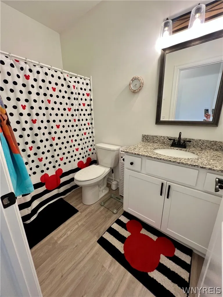 3050 Pleasant Avenue, Hamburg, New York 14075, Hamburg, New York 14075, 2 Bedrooms Bedrooms, 5 Rooms Rooms,2 BathroomsBathrooms,Residential,For Sale,3050 Pleasant Avenue, Hamburg, New York 14075,0,B1665272