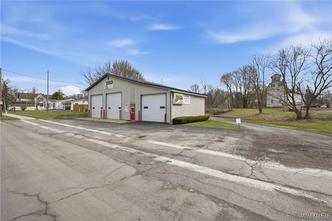 24 North Pearl Street, Attica, New York 14011, Attica, New York 14011, ,Commercial Sale,For Sale,24 North Pearl Street, Attica, New York 14011,0,B1671559