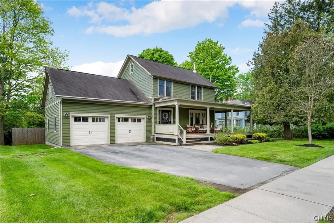 15 West Kendrick Avenue, Hamilton, New York 13346, Hamilton, New York 13346, 5 Bedrooms Bedrooms, 13 Rooms Rooms,3 BathroomsBathrooms,Residential,For Sale,15 West Kendrick Avenue, Hamilton, New York 13346,0,S1670689