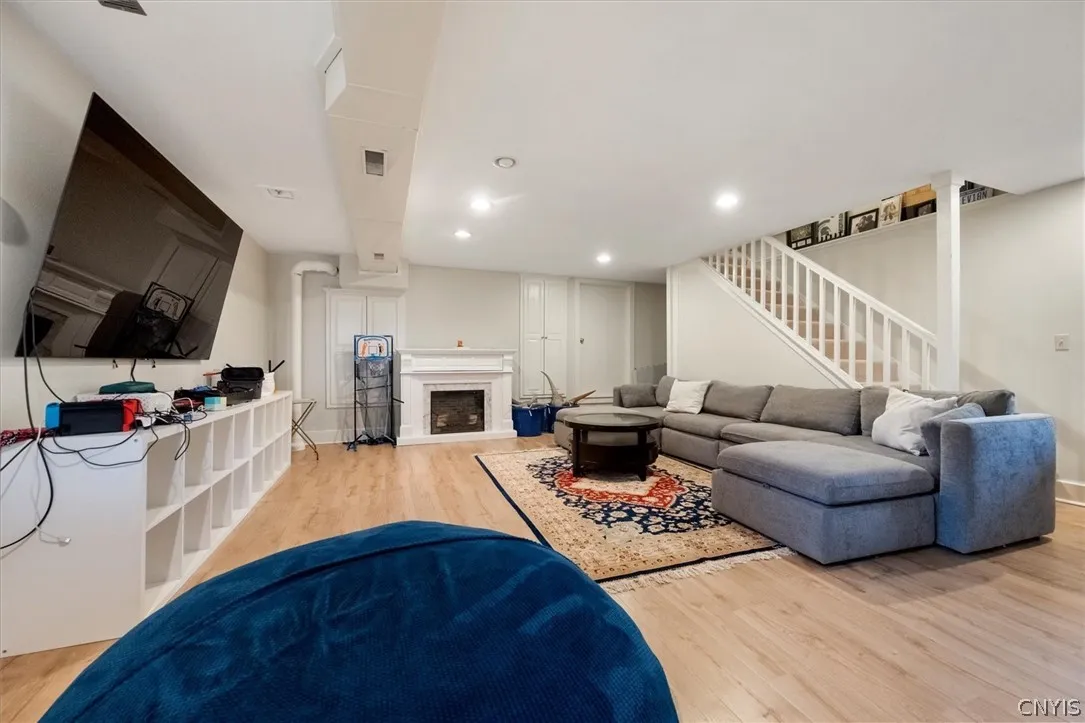 15 West Kendrick Avenue, Hamilton, New York 13346, Hamilton, New York 13346, 5 Bedrooms Bedrooms, 13 Rooms Rooms,3 BathroomsBathrooms,Residential,For Sale,15 West Kendrick Avenue, Hamilton, New York 13346,0,S1670689