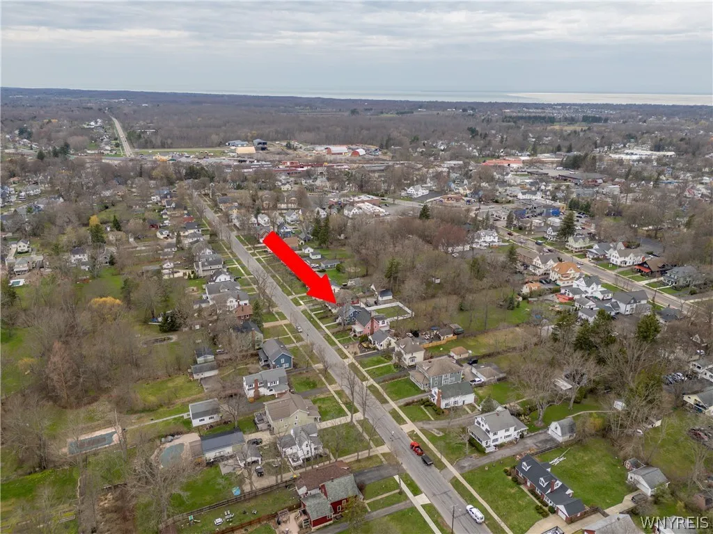 197 Long Avenue, Hamburg, New York 14075, Hamburg, New York 14075, 3 Bedrooms Bedrooms, 10 Rooms Rooms,2 BathroomsBathrooms,Residential,For Sale,197 Long Avenue, Hamburg, New York 14075,0,B1673009