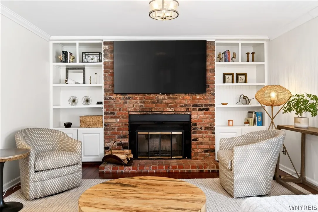 197 Long Avenue, Hamburg, New York 14075, Hamburg, New York 14075, 3 Bedrooms Bedrooms, 10 Rooms Rooms,2 BathroomsBathrooms,Residential,For Sale,197 Long Avenue, Hamburg, New York 14075,0,B1673009