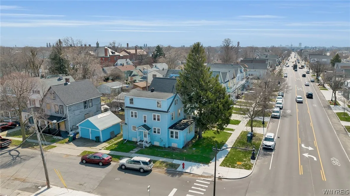 2143 Niagara Street, Buffalo, New York 14207, Buffalo, New York 14207, 8 Bedroom Bedrooms, ,3 BathroomBathrooms,Residential,For Sale,2143 Niagara Street, Buffalo, New York 14207,0,B1672981