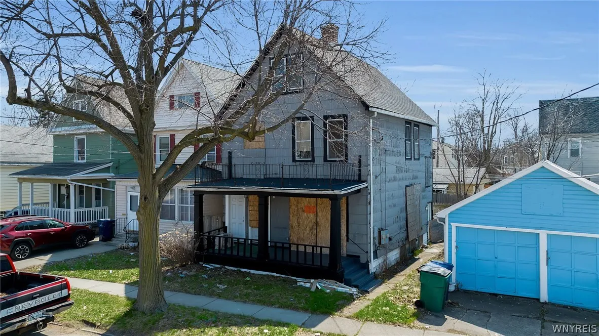 2143 Niagara Street, Buffalo, New York 14207, Buffalo, New York 14207, 8 Bedroom Bedrooms, ,3 BathroomBathrooms,Residential,For Sale,2143 Niagara Street, Buffalo, New York 14207,0,B1672981