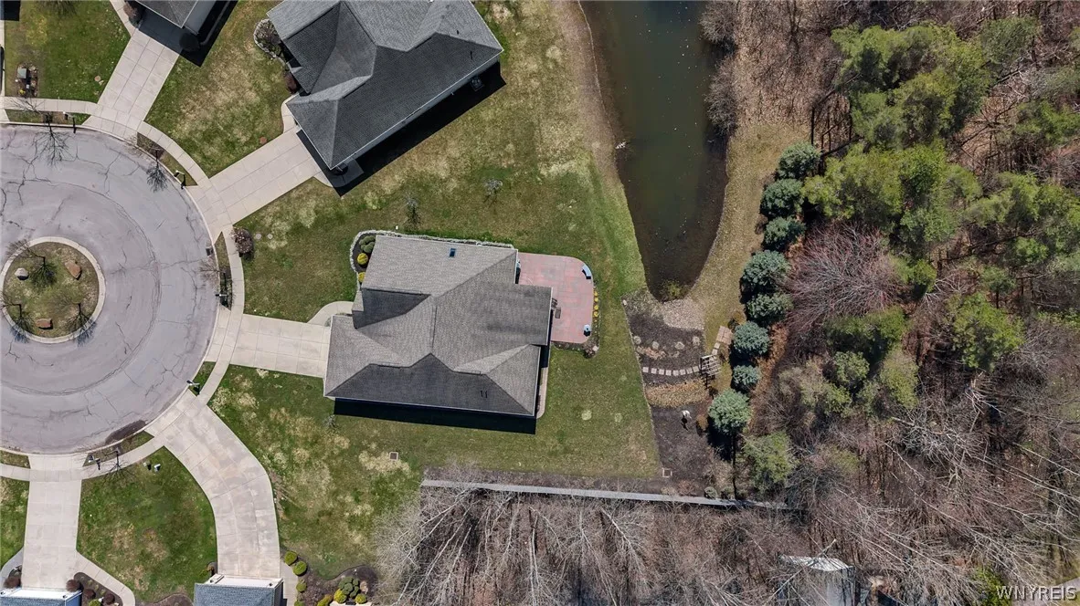 40 Collins Court, Amherst, New York 14068, Amherst, New York 14068, 3 Bedrooms Bedrooms, 8 Rooms Rooms,2 BathroomsBathrooms,Residential,For Sale,40 Collins Court, Amherst, New York 14068,0,B1673104