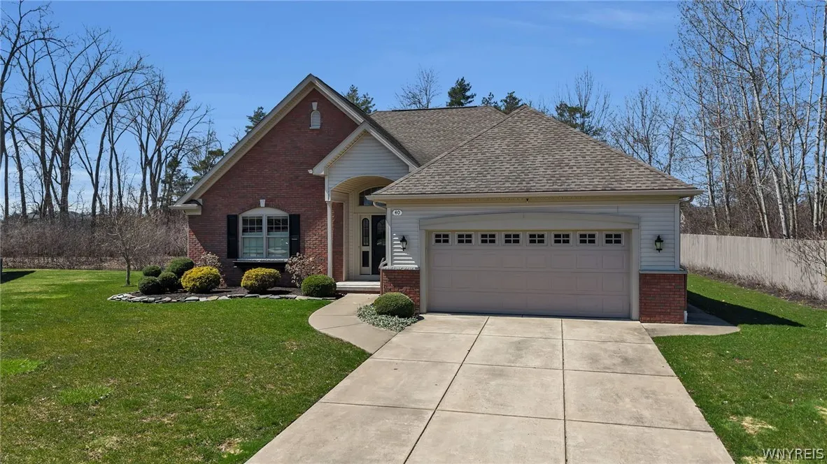 40 Collins Court, Amherst, New York 14068, Amherst, New York 14068, 3 Bedrooms Bedrooms, 8 Rooms Rooms,2 BathroomsBathrooms,Residential,For Sale,40 Collins Court, Amherst, New York 14068,0,B1673104