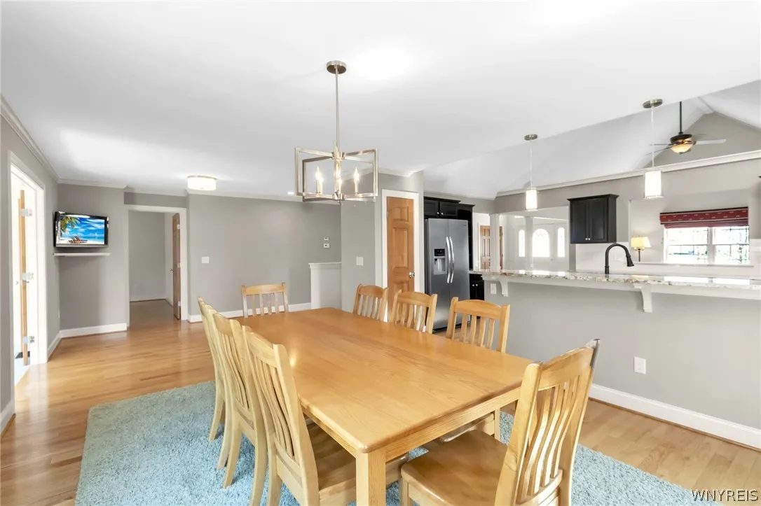 40 Collins Court, Amherst, New York 14068, Amherst, New York 14068, 3 Bedrooms Bedrooms, 8 Rooms Rooms,2 BathroomsBathrooms,Residential,For Sale,40 Collins Court, Amherst, New York 14068,0,B1673104