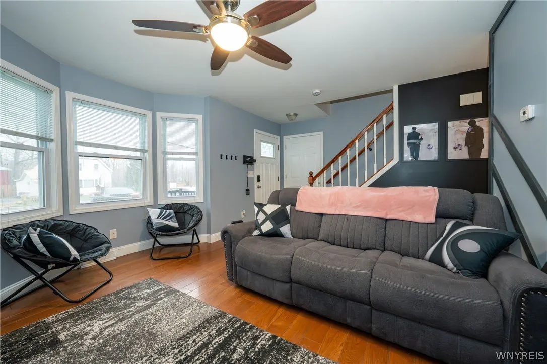 5233 Scranton Road, Hamburg, New York 14075, Hamburg, New York 14075, 10 Bedrooms Bedrooms, ,3 BathroomsBathrooms,Residential,For Sale,5233 Scranton Road, Hamburg, New York 14075,0,B1673211