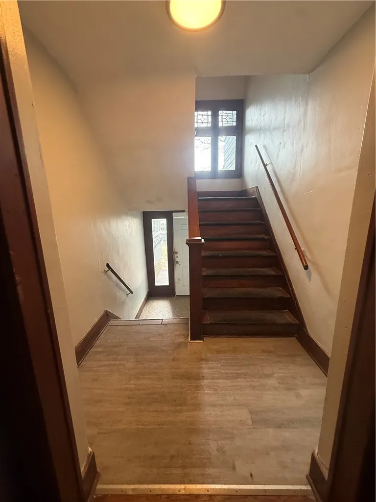 1873 East Main Street, Rochester, New York 14609, Rochester, New York 14609, 8 Bedroom Bedrooms, ,4 BathroomBathrooms,Residential,For Sale,1873 East Main Street, Rochester, New York 14609,0,R1666076