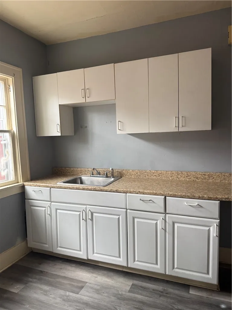 1873 East Main Street, Rochester, New York 14609, Rochester, New York 14609, 8 Bedroom Bedrooms, ,4 BathroomBathrooms,Residential,For Sale,1873 East Main Street, Rochester, New York 14609,0,R1666076