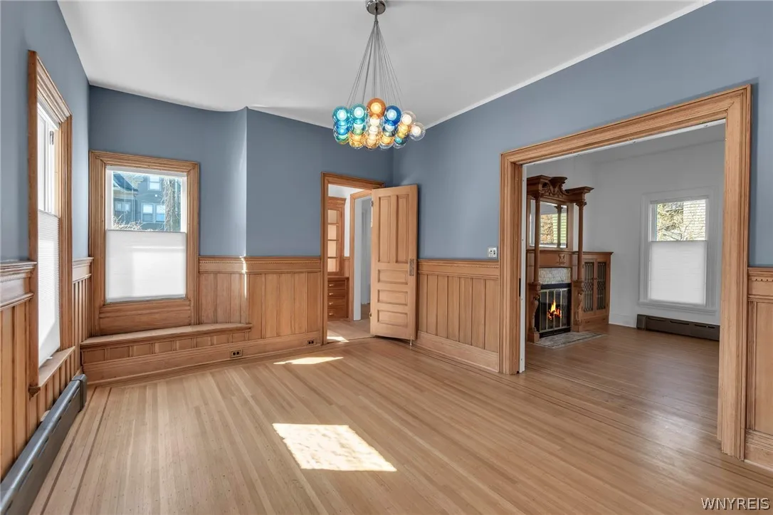 887 West Ferry Street, Buffalo, New York 14209, Buffalo, New York 14209, 4 Bedrooms Bedrooms, 10 Rooms Rooms,1 BathroomBathrooms,Residential Lease,For Rent,887 West Ferry Street, Buffalo, New York 14209,0,B1672814