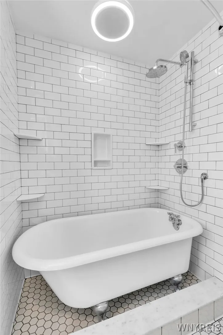 887 West Ferry Street, Buffalo, New York 14209, Buffalo, New York 14209, 4 Bedrooms Bedrooms, 10 Rooms Rooms,1 BathroomBathrooms,Residential Lease,For Rent,887 West Ferry Street, Buffalo, New York 14209,0,B1672814