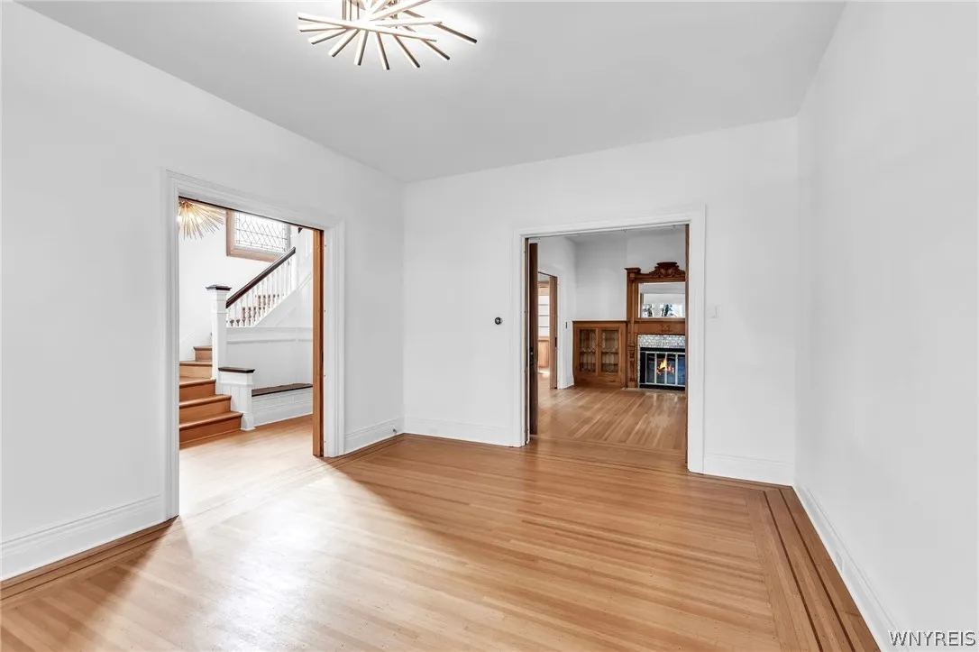 887 West Ferry Street, Buffalo, New York 14209, Buffalo, New York 14209, 4 Bedrooms Bedrooms, 10 Rooms Rooms,1 BathroomBathrooms,Residential Lease,For Rent,887 West Ferry Street, Buffalo, New York 14209,0,B1672814