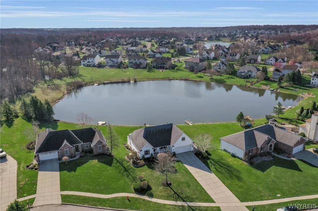 9574 English Ivy Court, Clarence, New York 14032, Clarence, New York 14032, 4 Bedrooms Bedrooms, 12 Rooms Rooms,3 BathroomsBathrooms,Residential,For Sale,9574 English Ivy Court, Clarence, New York 14032,0,B1673085