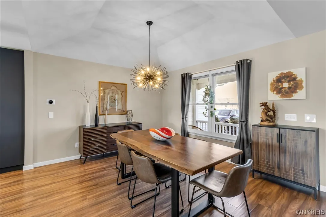 9574 English Ivy Court, Clarence, New York 14032, Clarence, New York 14032, 4 Bedrooms Bedrooms, 12 Rooms Rooms,3 BathroomsBathrooms,Residential,For Sale,9574 English Ivy Court, Clarence, New York 14032,0,B1673085