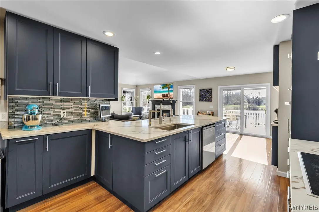 9574 English Ivy Court, Clarence, New York 14032, Clarence, New York 14032, 4 Bedrooms Bedrooms, 12 Rooms Rooms,3 BathroomsBathrooms,Residential,For Sale,9574 English Ivy Court, Clarence, New York 14032,0,B1673085