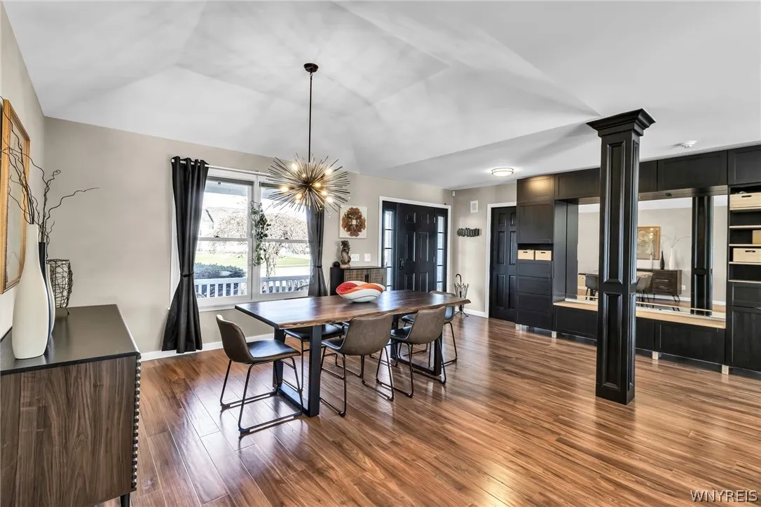 9574 English Ivy Court, Clarence, New York 14032, Clarence, New York 14032, 4 Bedrooms Bedrooms, 12 Rooms Rooms,3 BathroomsBathrooms,Residential,For Sale,9574 English Ivy Court, Clarence, New York 14032,0,B1673085