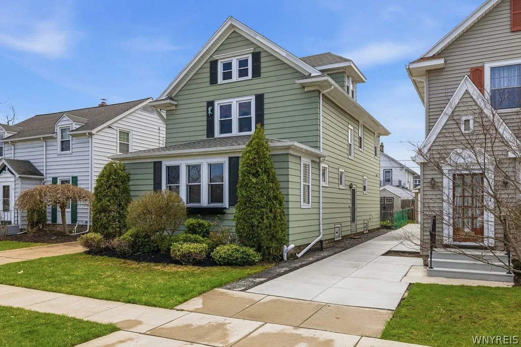 293 Wardman Road, Tonawanda, New York 14217, Tonawanda, New York 14217, 3 Bedrooms Bedrooms, 10 Rooms Rooms,2 BathroomsBathrooms,Residential,Closed,293 Wardman Road, Tonawanda, New York 14217,0,B1673081