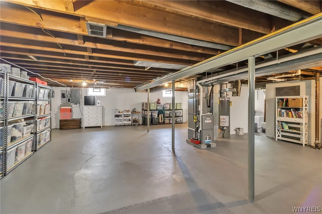 97 Huntington Court, Hamburg, New York 14075, Hamburg, New York 14075, 2 Bedrooms Bedrooms, 6 Rooms Rooms,1 BathroomBathrooms,Residential,For Sale,97 Huntington Court, Hamburg, New York 14075,0,B1673394