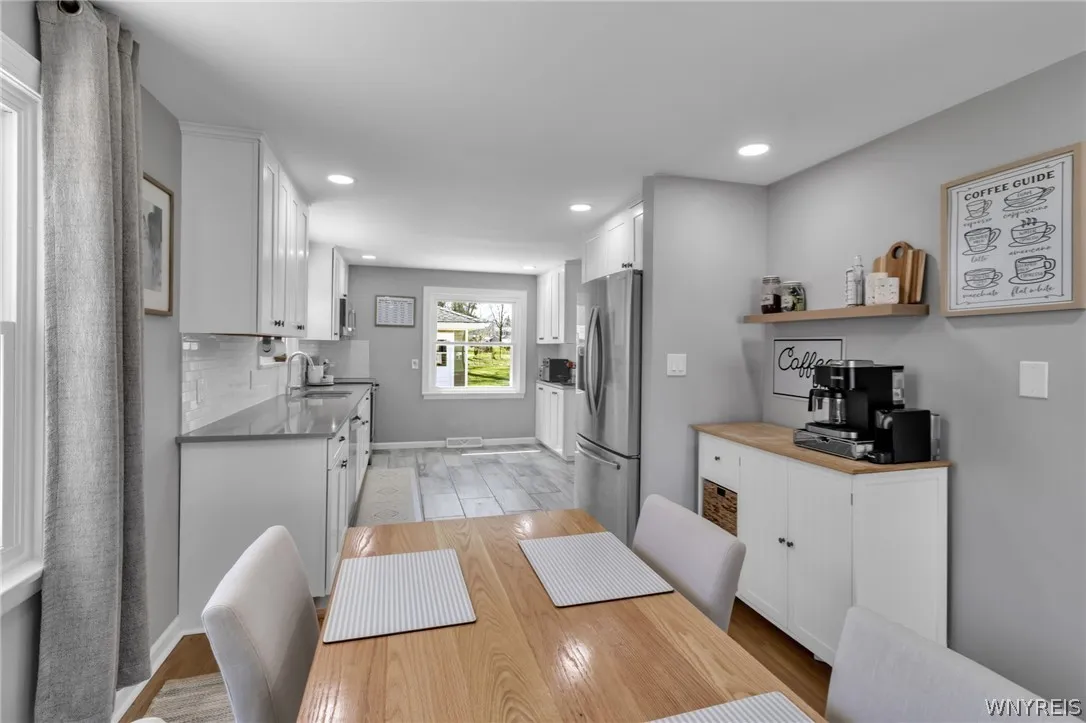 97 Huntington Court, Hamburg, New York 14075, Hamburg, New York 14075, 2 Bedrooms Bedrooms, 6 Rooms Rooms,1 BathroomBathrooms,Residential,For Sale,97 Huntington Court, Hamburg, New York 14075,0,B1673394