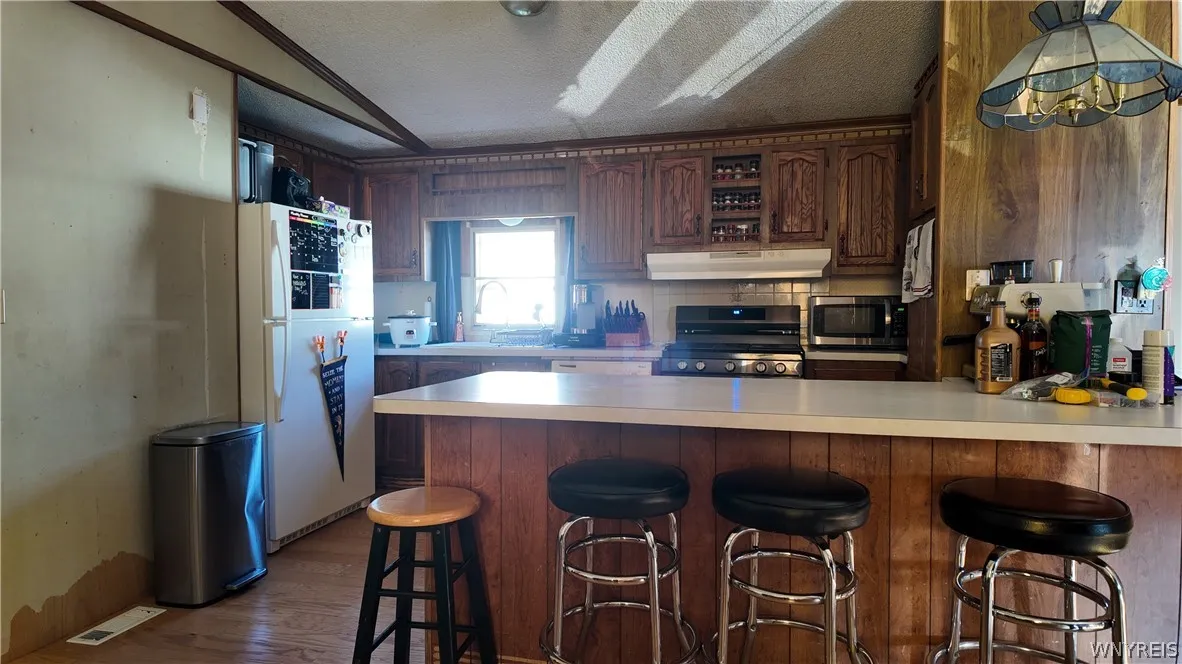 13 Rippleway Drive, Hamburg, New York 14075, Hamburg, New York 14075, 2 Bedrooms Bedrooms, 5 Rooms Rooms,2 BathroomsBathrooms,Residential,For Sale,13 Rippleway Drive, Hamburg, New York 14075,0,B1672706