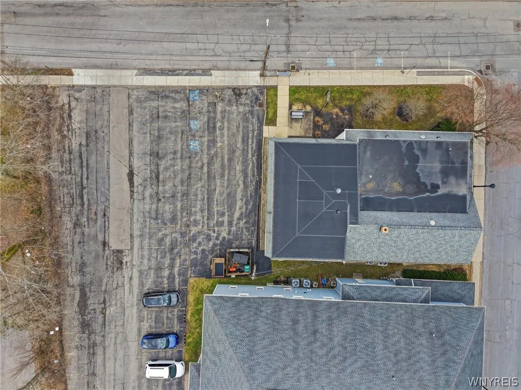 70 Linwood Avenue, Orchard Park, New York 14127, Orchard Park, New York 14127, ,Commercial Lease,For Rent,70 Linwood Avenue, Orchard Park, New York 14127,0,B1673614