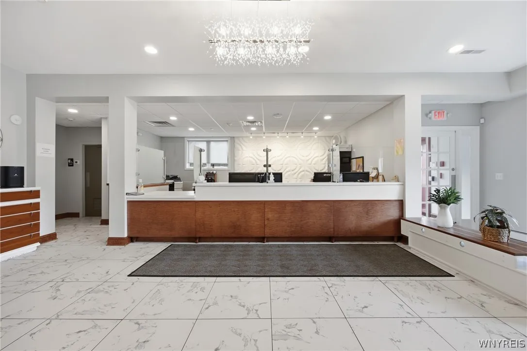 70 Linwood Avenue, Orchard Park, New York 14127, Orchard Park, New York 14127, ,Commercial Lease,For Rent,70 Linwood Avenue, Orchard Park, New York 14127,0,B1673614