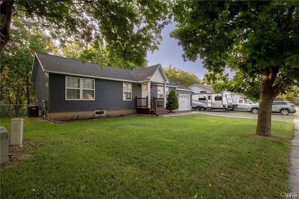 1165 Superior Street, Watertown City, New York 136, Watertown City, New York 13601, 3 Bedrooms Bedrooms, 8 Rooms Rooms,1 BathroomBathrooms,Residential Lease,Closed,1165 Superior Street, Watertown City, New York 136,0,S1673632