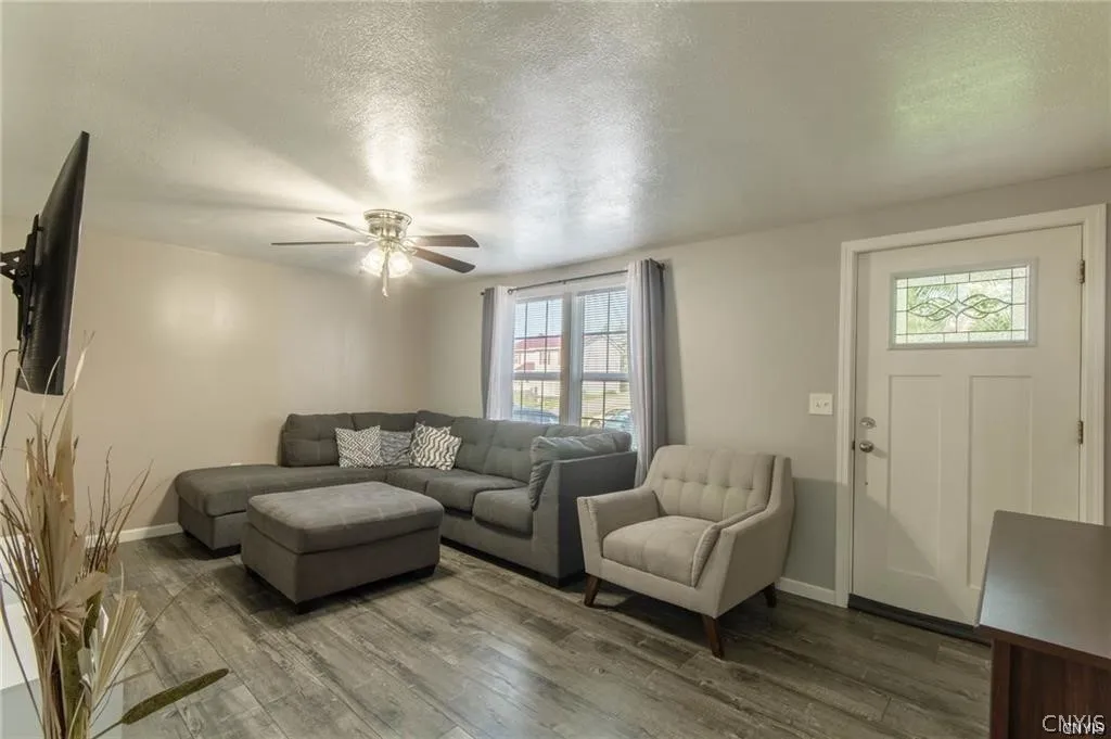 1165 Superior Street, Watertown City, New York 136, Watertown City, New York 13601, 3 Bedrooms Bedrooms, 8 Rooms Rooms,1 BathroomBathrooms,Residential Lease,Closed,1165 Superior Street, Watertown City, New York 136,0,S1673632