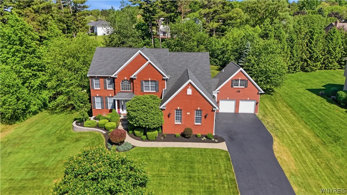 5 Kingfisher Court, Orchard Park, New York 14127, Orchard Park, New York 14127, 5 Bedrooms Bedrooms, 12 Rooms Rooms,4 BathroomsBathrooms,Residential,For Sale,5 Kingfisher Court, Orchard Park, New York 14127,0,B1673057