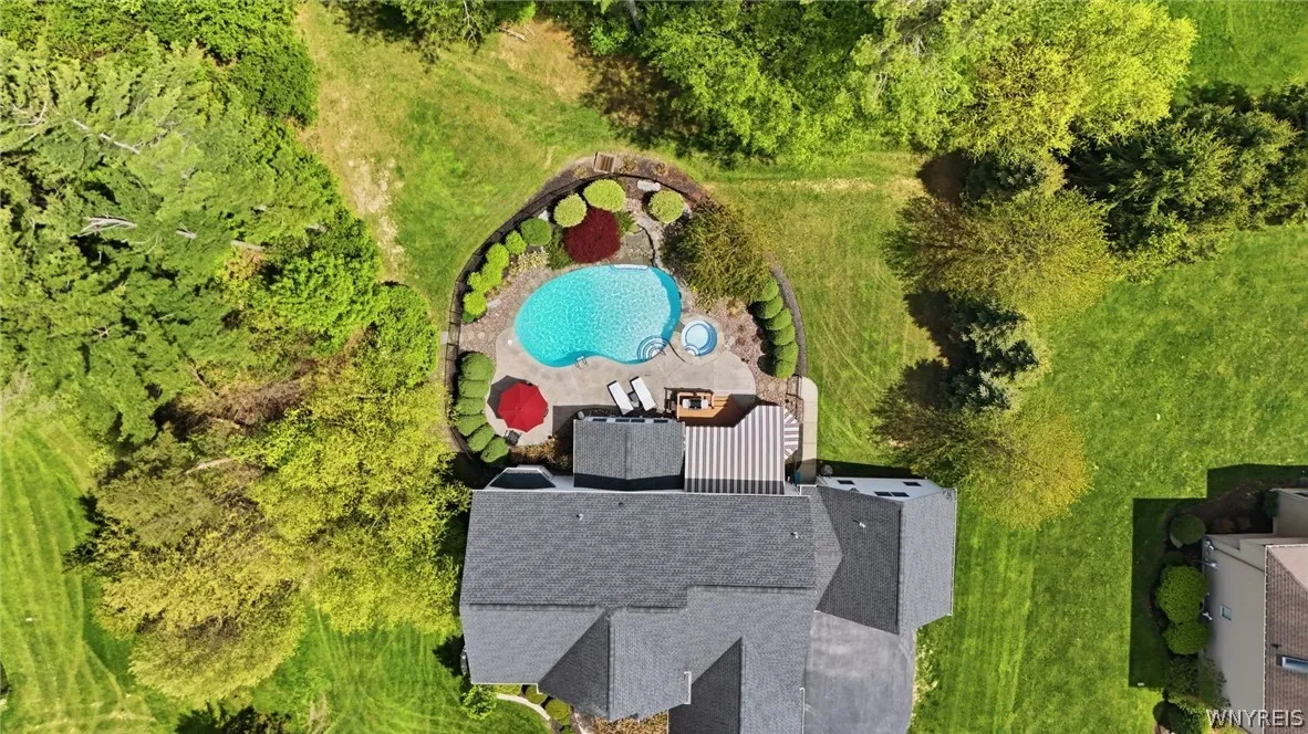 5 Kingfisher Court, Orchard Park, New York 14127, Orchard Park, New York 14127, 4 Bedrooms Bedrooms, 12 Rooms Rooms,4 BathroomsBathrooms,Residential,For Sale,5 Kingfisher Court, Orchard Park, New York 14127,0,B1673057