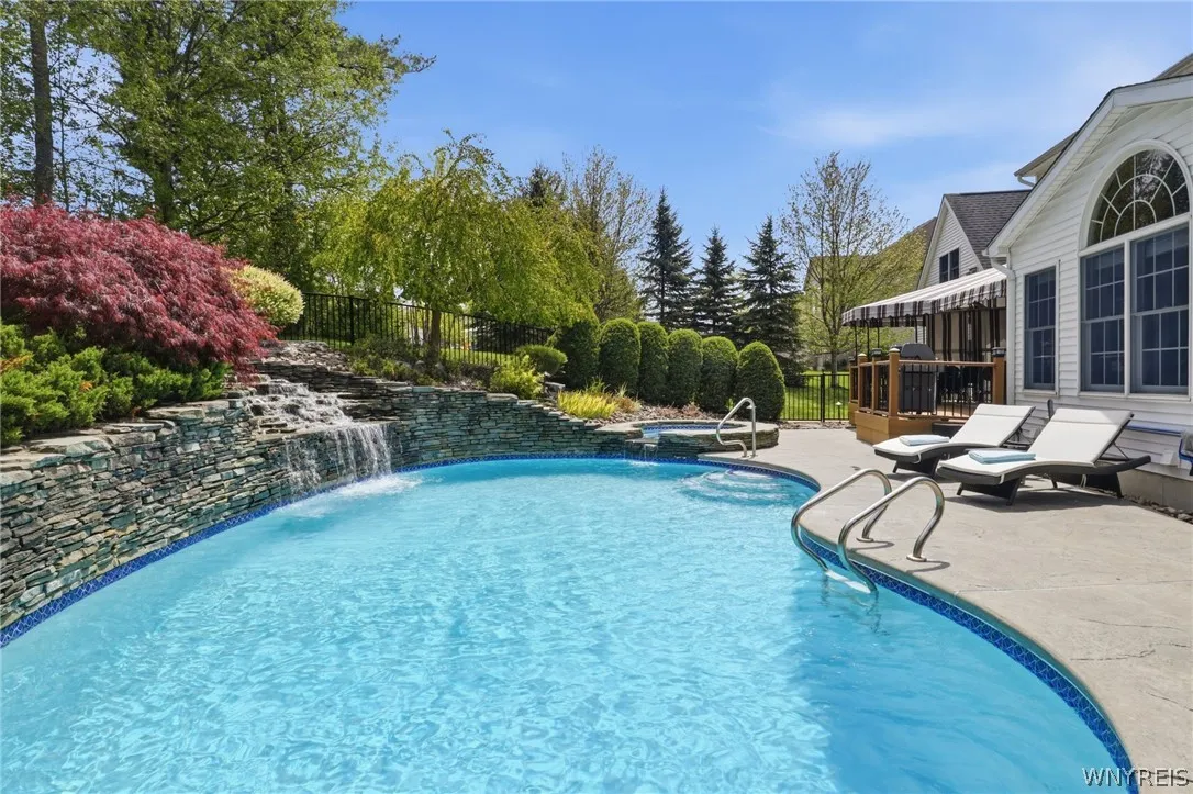 5 Kingfisher Court, Orchard Park, New York 14127, Orchard Park, New York 14127, 4 Bedrooms Bedrooms, 12 Rooms Rooms,4 BathroomsBathrooms,Residential,For Sale,5 Kingfisher Court, Orchard Park, New York 14127,0,B1673057