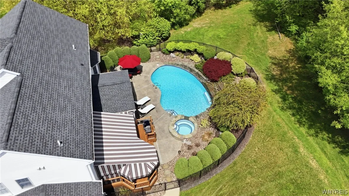 5 Kingfisher Court, Orchard Park, New York 14127, Orchard Park, New York 14127, 4 Bedrooms Bedrooms, 12 Rooms Rooms,4 BathroomsBathrooms,Residential,For Sale,5 Kingfisher Court, Orchard Park, New York 14127,0,B1673057