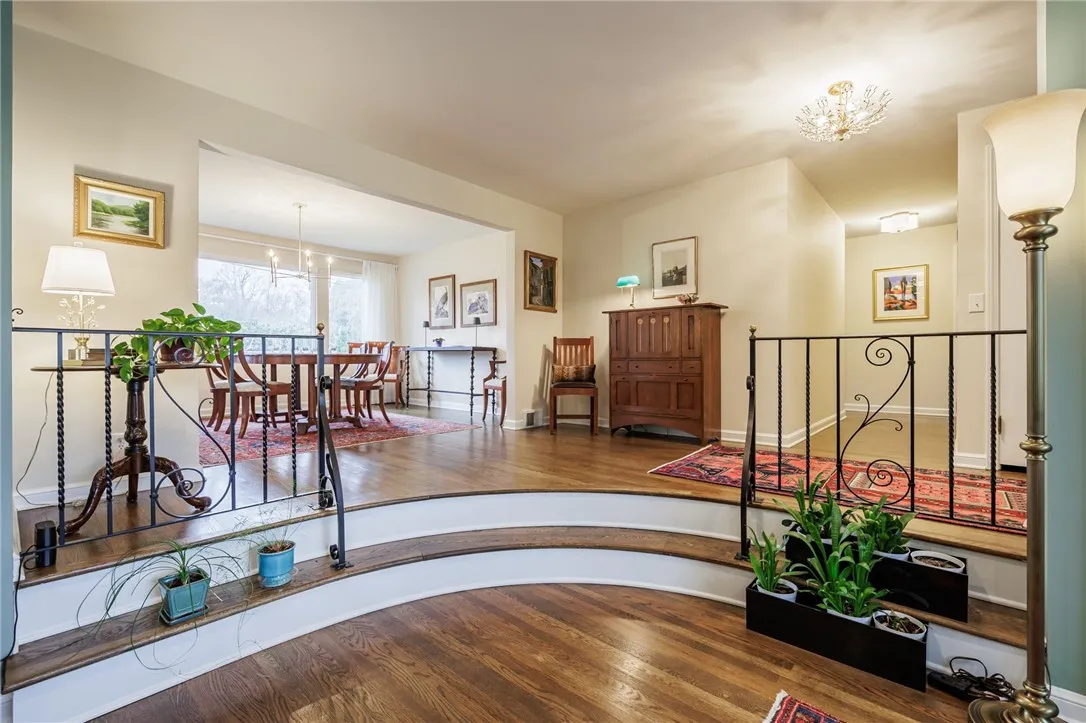 135 Coniston Drive, Brighton, New York 14610, Brighton, New York 14610, 3 Bedrooms Bedrooms, 7 Rooms Rooms,2 BathroomsBathrooms,Residential,For Sale,135 Coniston Drive, Brighton, New York 14610,0,R1670082