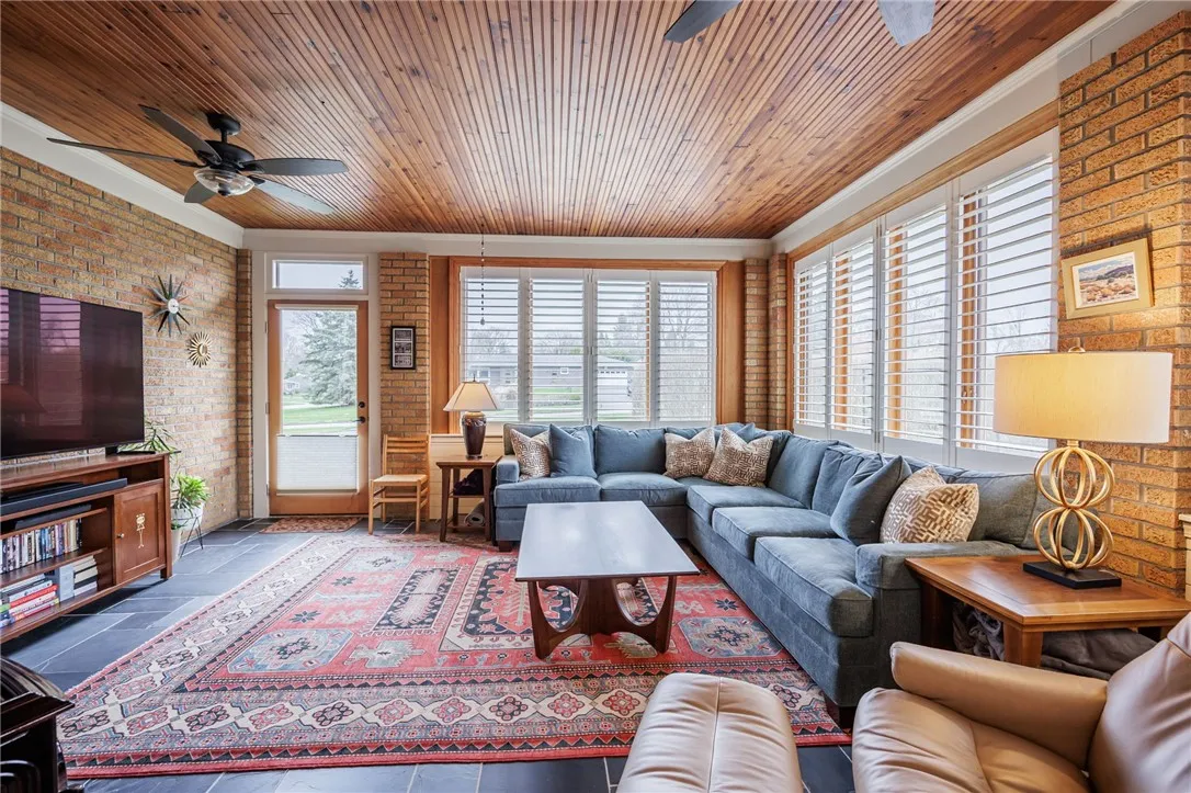 135 Coniston Drive, Brighton, New York 14610, Brighton, New York 14610, 3 Bedrooms Bedrooms, 7 Rooms Rooms,2 BathroomsBathrooms,Residential,For Sale,135 Coniston Drive, Brighton, New York 14610,0,R1670082