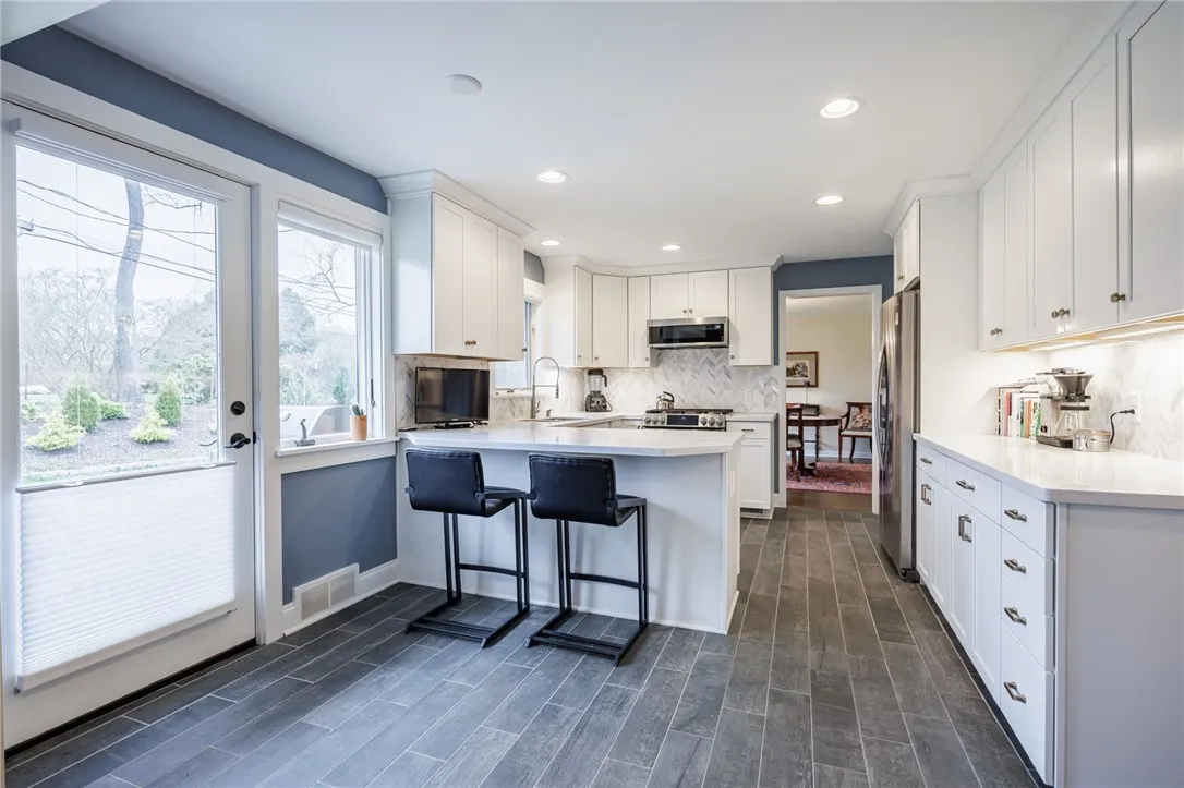 135 Coniston Drive, Brighton, New York 14610, Brighton, New York 14610, 3 Bedrooms Bedrooms, 7 Rooms Rooms,2 BathroomsBathrooms,Residential,For Sale,135 Coniston Drive, Brighton, New York 14610,0,R1670082