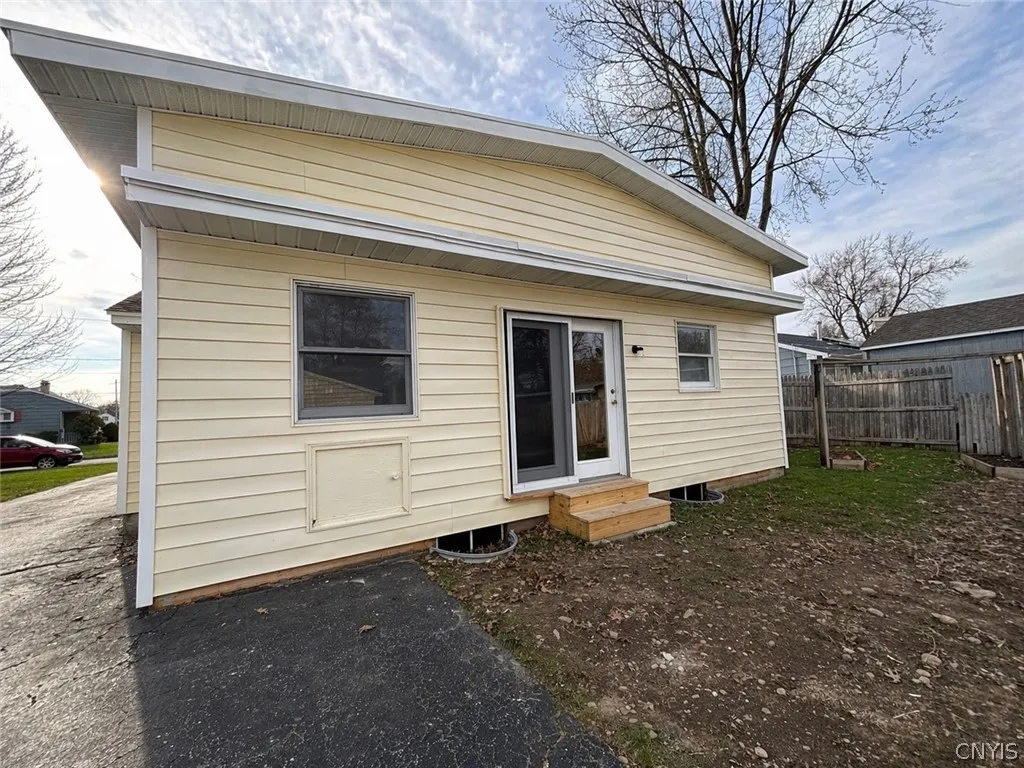 114 Colonel Drive, Rome, New York 13440, Rome, New York 13440, 3 Bedrooms Bedrooms, 9 Rooms Rooms,1 BathroomBathrooms,Residential,For Sale,114 Colonel Drive, Rome, New York 13440,0,S1673479